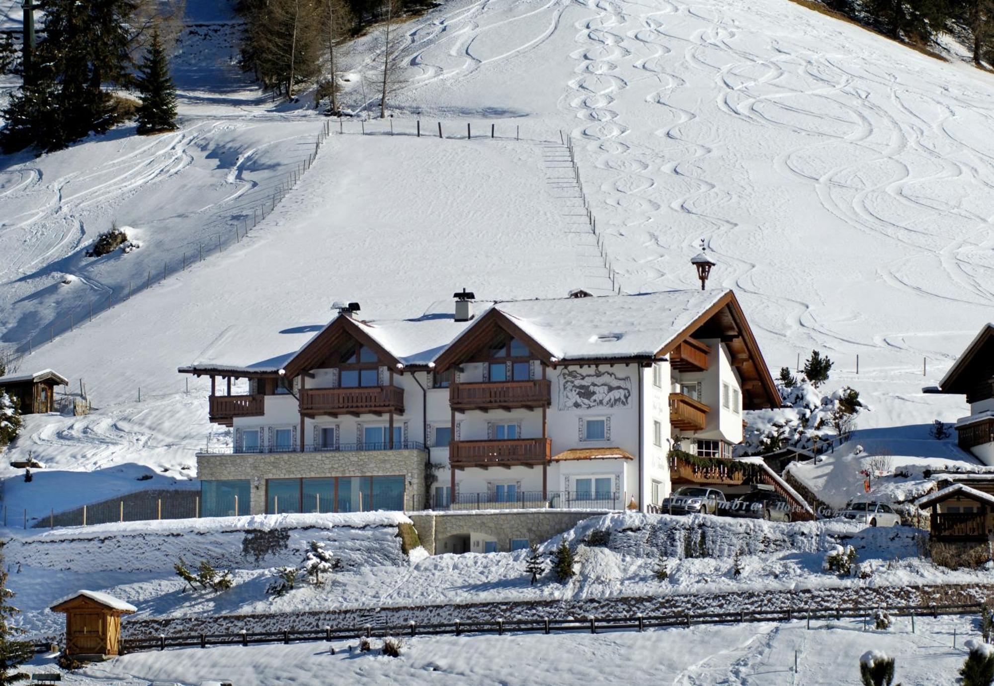 Garni La Tambra Hotel Selva di Val Gardena Exterior foto